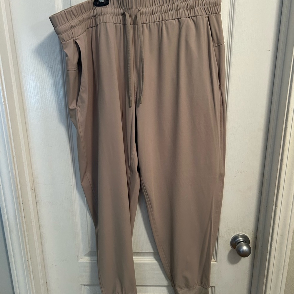 Tan Joggers with Elastic Waistband and Relaxed Fit
